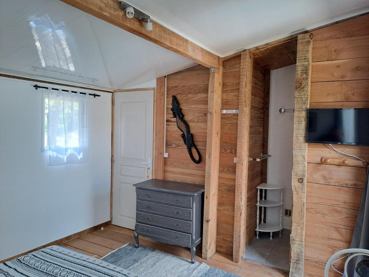 Chambre Basilic 2P, 2 Nuits Max, Dans Petit Chalet 6Km Du Festival De Piano De La Roque D'Antheron Rognes Екстер'єр фото